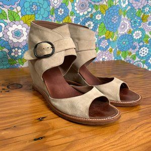 #RARE# Argila 'Eliana' Aloe Suede Wedge Sandals  Size:39 (US Size 8.5- 9 )